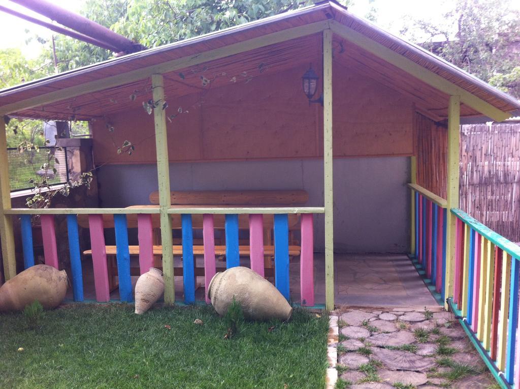 Guest House Nataly Yeghegnadzor Quarto foto