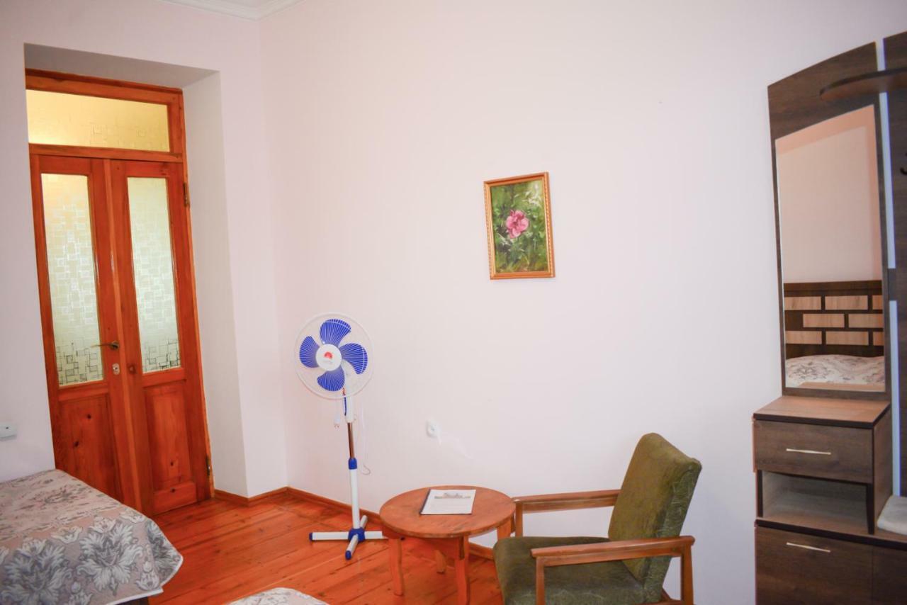 Guest House Nataly Yeghegnadzor Exterior foto