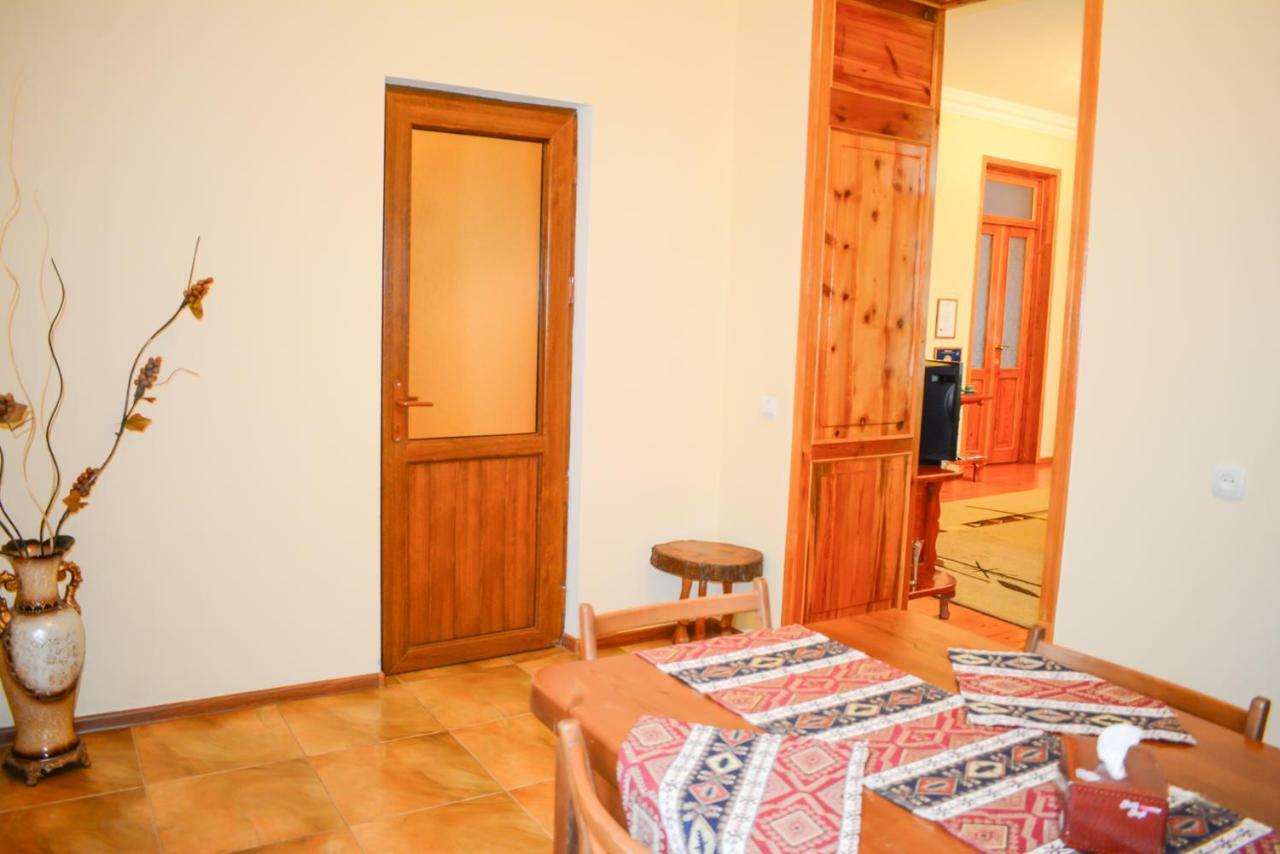 Guest House Nataly Yeghegnadzor Exterior foto