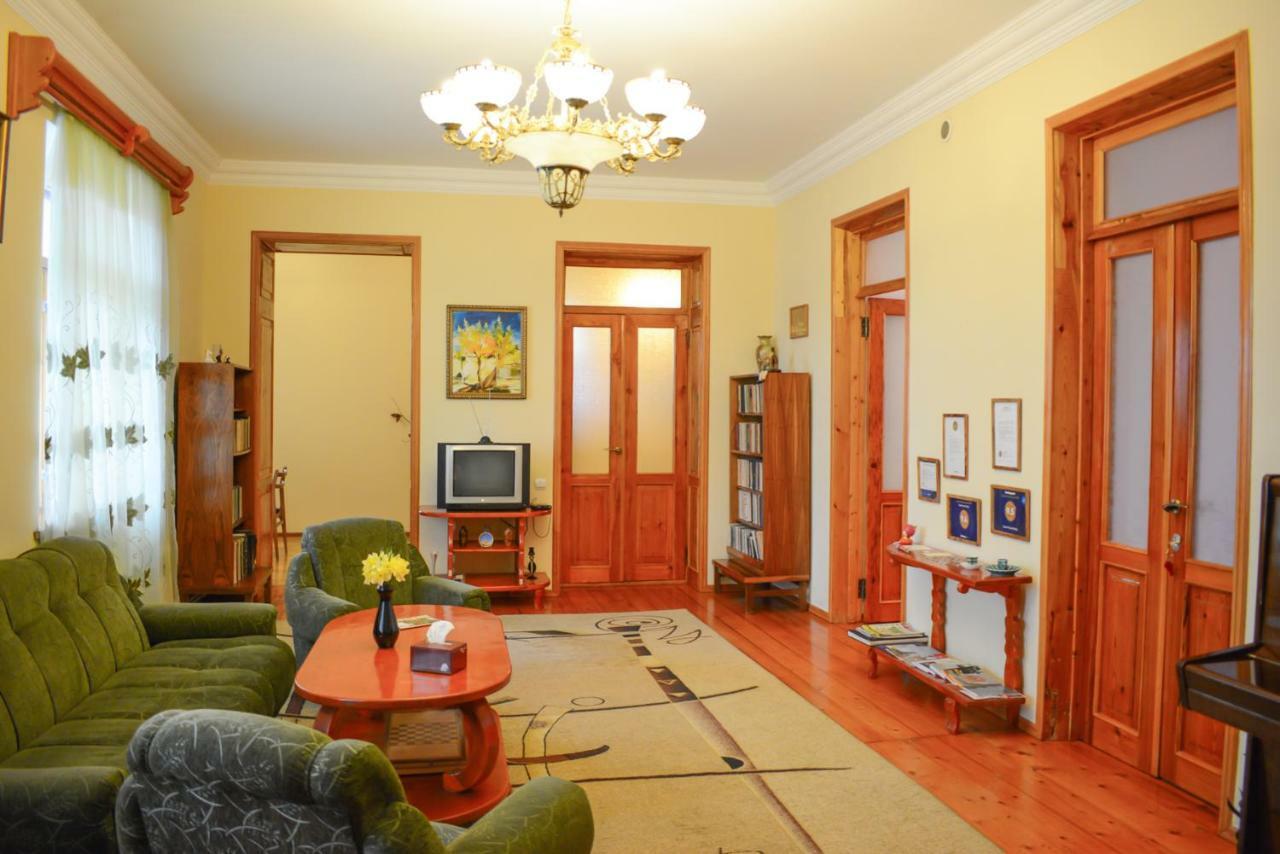 Guest House Nataly Yeghegnadzor Exterior foto